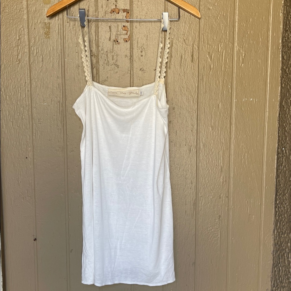 Jen's Pirate Booty off white camisole size M